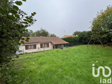 Detached house in La Tessoualle (49280)