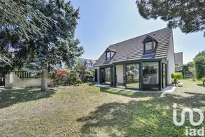 Traditional house at Sartrouville (78500)