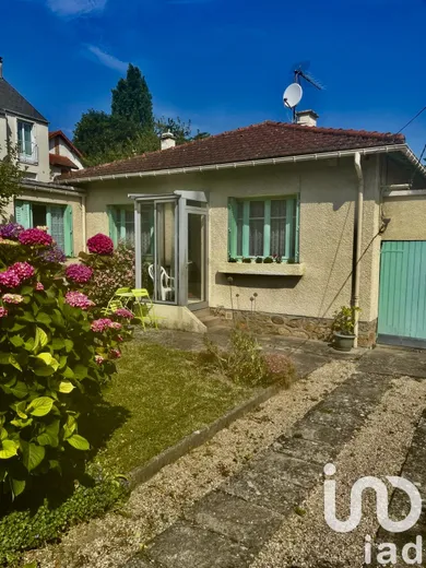 Traditional house in Villeneuve-le-Roi (94290)