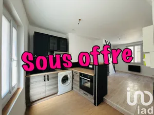Duplex at Pont-Sainte-Maxence (60700)