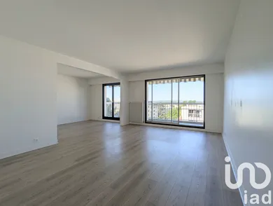 Appartement à Versailles (78000)