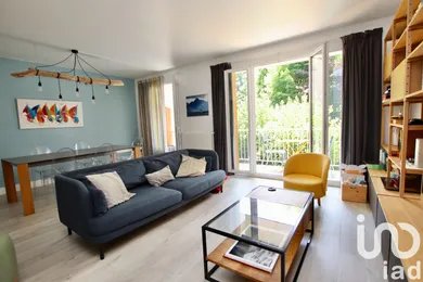 Apartment at Meudon (92190)