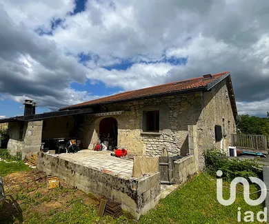 Village house in Viry (39360)