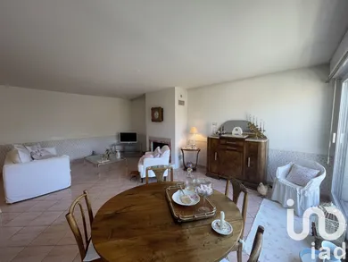 Apartment in Saint-Leu-la-Forêt (95320)