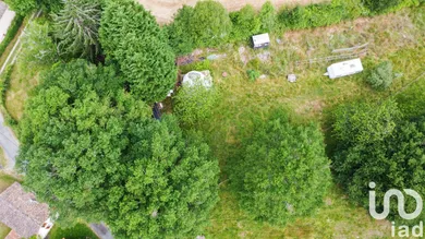 Terrain à Écuras (16220)