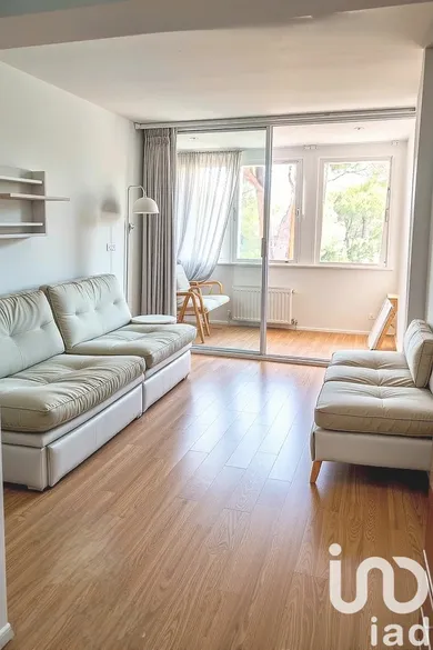 Appartement à Saint-Raphaël (83700) — 3/6