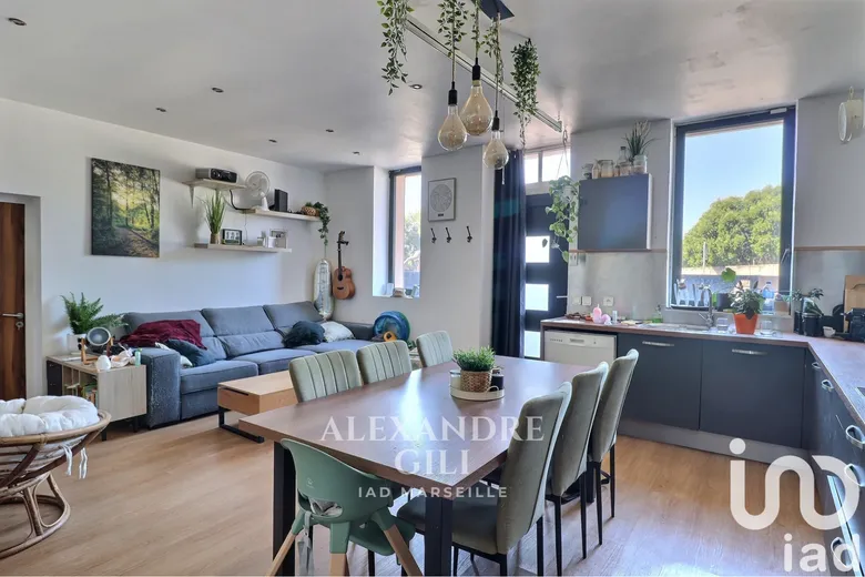 Maison 3 pièces 77 m² · à Marseille · 77 m² · 340 000 €