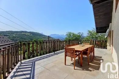 House at Saint-Jean-d'Arvey (73230)