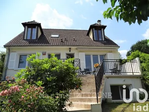 Maison à Jouy-en-Josas (78350)