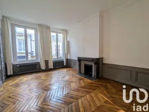 Apartment at Vendôme (41100)