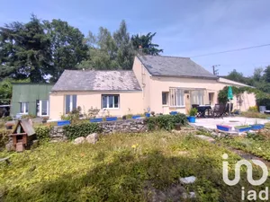 House at Sillé-le-Guillaume (72140)
