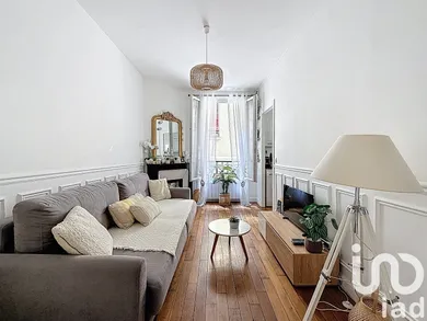 Apartment in Paris (75013)