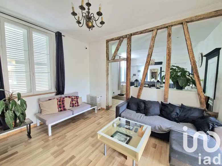 Maison 7 pièces 170 m² · à Forges-les-Eaux · 170 m² · 198 000 €