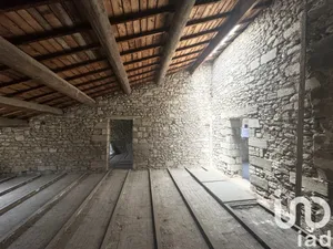 Apartment at Saint-Rémy-de-Provence (13210)