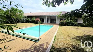 Maison à Belin-Béliet (33830)