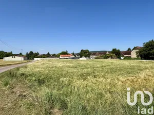 Building plot at Villeneuve-au-Chemin (10130)