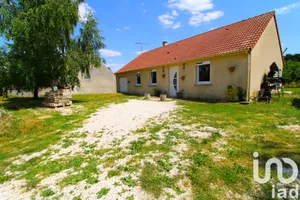 House at Ouarville (28150)