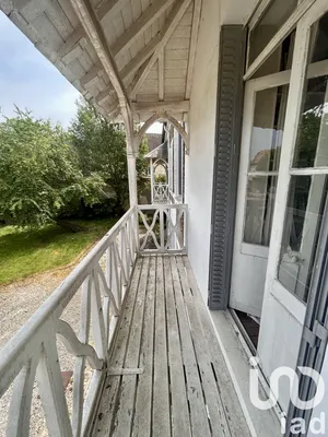 Mansion in Ury (77760)