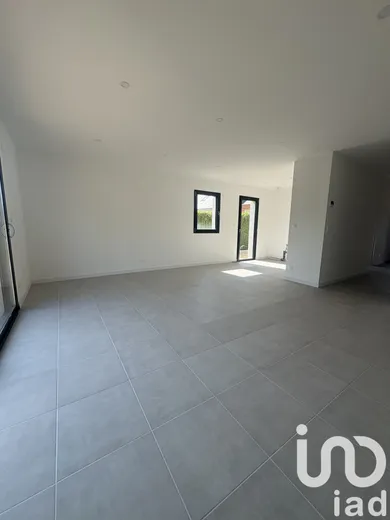 House in Issé (44520)