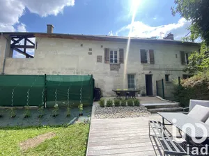 Building at Coudun (60150)