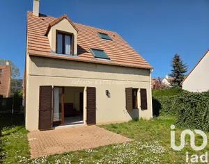 House at Le Pecq (78230)