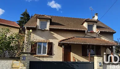 House at Chevreuse (78460)