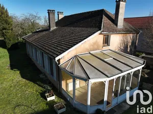 House at Pougy (10240)