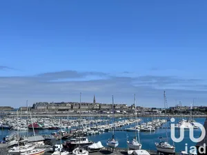 House at Saint-Malo (35400)