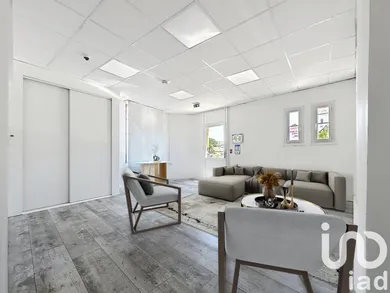 House at Lons (64140)