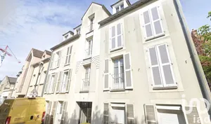 Apartment at Montereau-Fault-Yonne (77130)