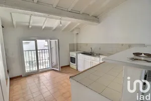 Apartment in Le Beausset (83330)