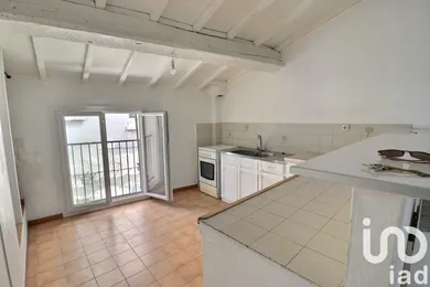 Apartment in Le Beausset (83330)