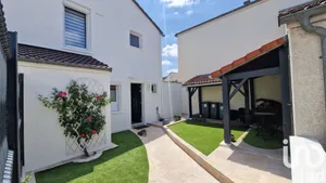 House at Saulx-les-Chartreux (91160)