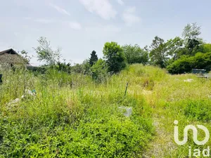 Land at Vielleségure (64150)