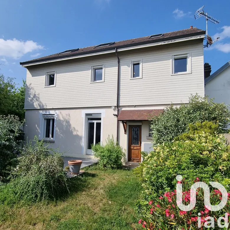 Maison 6 pièces 172 m² · à Joué-lès-Tours · 172 m² · 360 000 €