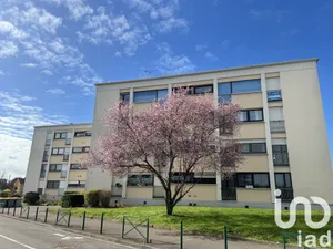 Apartment at Ablon-sur-Seine (94480)