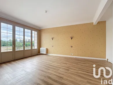Apartment in Montrichard (41400)