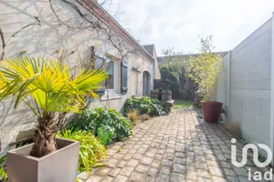 Longere at Saint-Jean-de-Braye (45800)