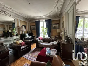 Appartement à Paris (75018)
