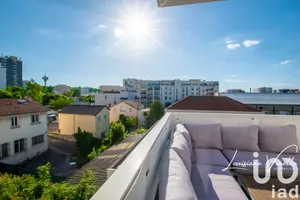 Apartment at Romainville (93230)