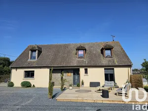 House at Le Tronquay (14490)