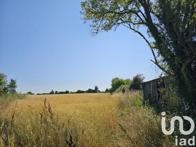 Land at Mauzé-sur-le-Mignon (79210)