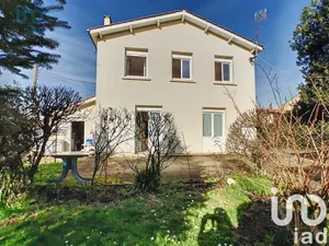 Maison traditionnelle à Tonnay-Charente (17430)