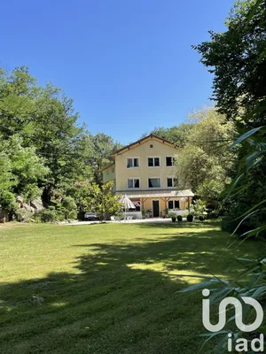 Appartement à Saint-Genis-les-Ollières (69290)