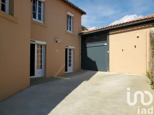 Maison de ville à La Châtaigneraie (85120)