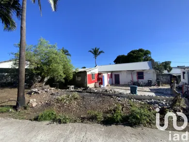 Terrain à Saint-Leu (97424)