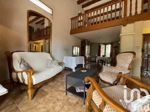 Maison traditionnelle à Éguilles (13510)