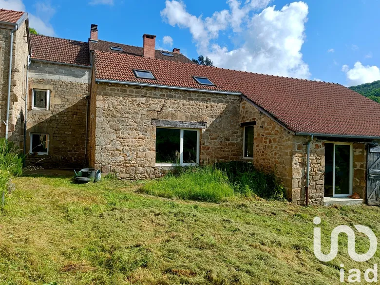Maison 7 pièces 189 m² · à Nedde · 189 m² · 226 000 €