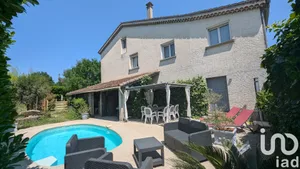 Maison traditionnelle à Saint-Privat (07200)