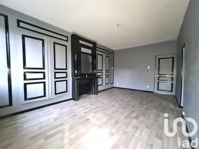 Appartement à Domart-en-Ponthieu (80620)